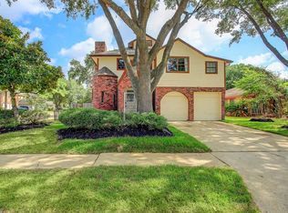 10326 Brickyard Ct, Houston, TX 77041