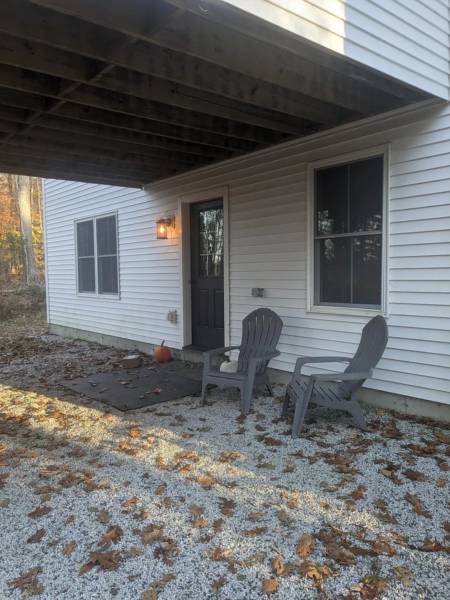 Building Photo - 40 Dutton Hill Rd #1