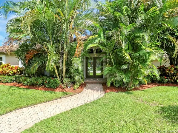4849 SW Golfside Dr, Palm City, FL 34990