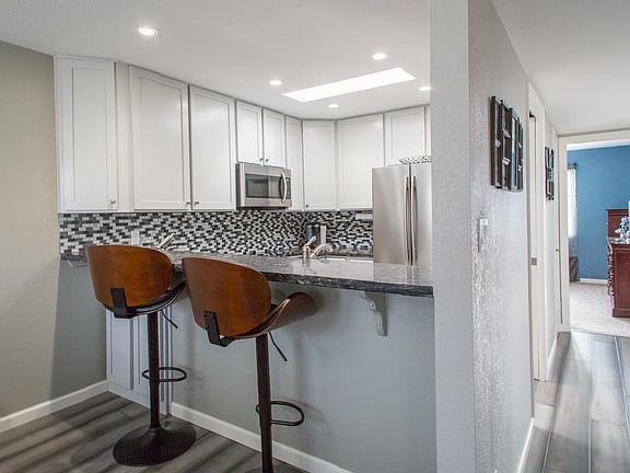 4th image of 485 87th St APT 4