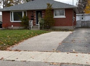 139 Byron Ave, Kitchener, ON N2C 1Z7