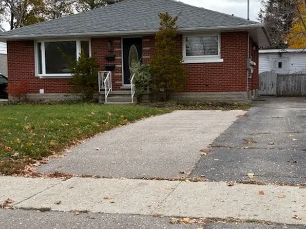 139 Byron Ave, Kitchener, ON N2C 1Z7