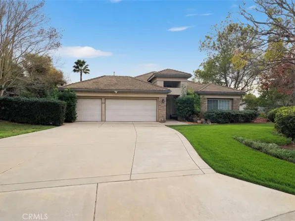 915 Cookie Ln, Fallbrook, CA 92028