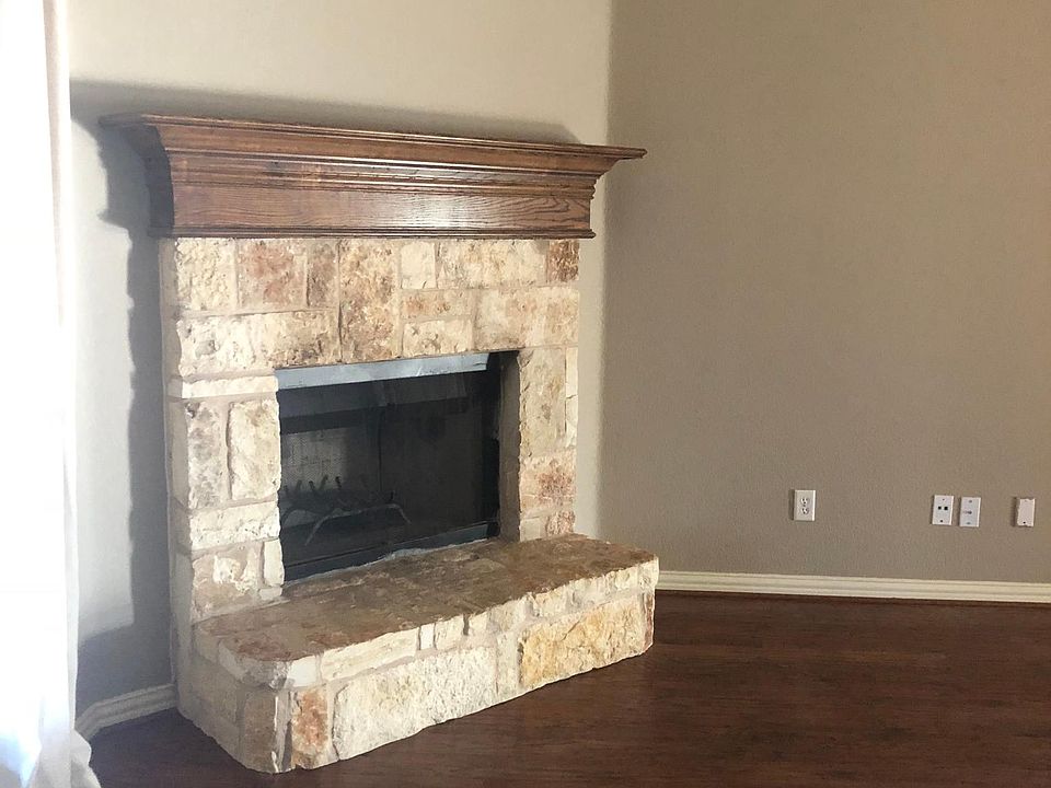 1st image of 458 Spyglass Dr