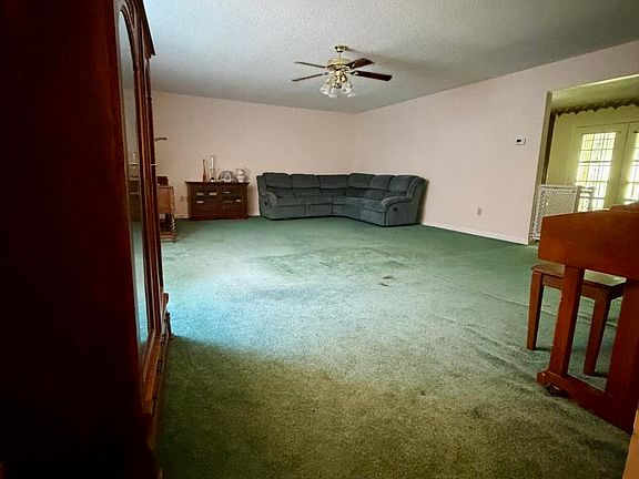2nd image of 2071 E Highway 577