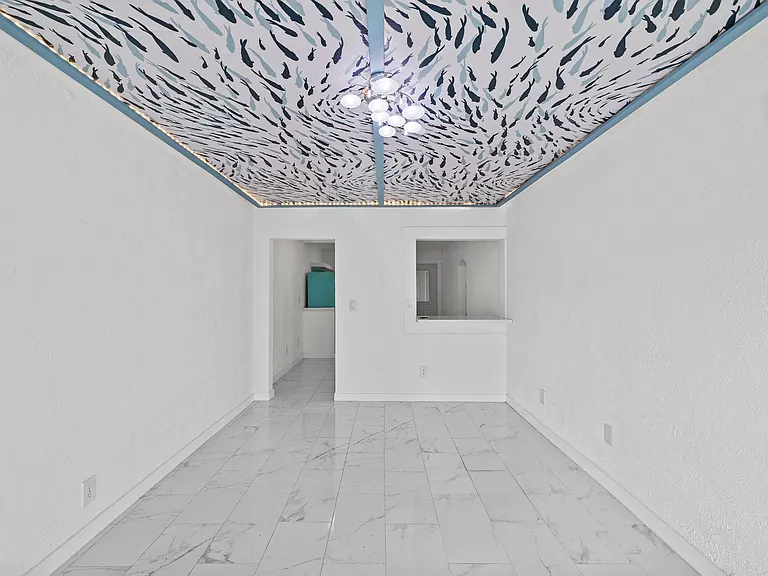 503 N 2nd St #6 — Photo 5