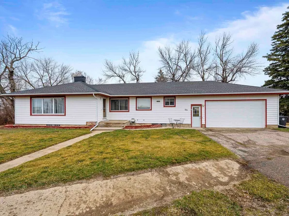 101 2nd Ave NE, Berthold, ND 58718