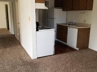 4909 N Backer Ave #301, Fresno, CA 93726