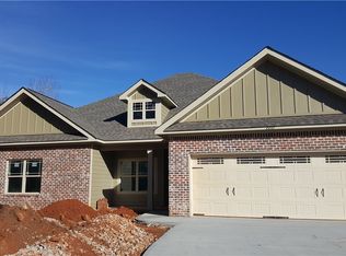 2207 Rockybrook Rd, Opelika, AL 36801