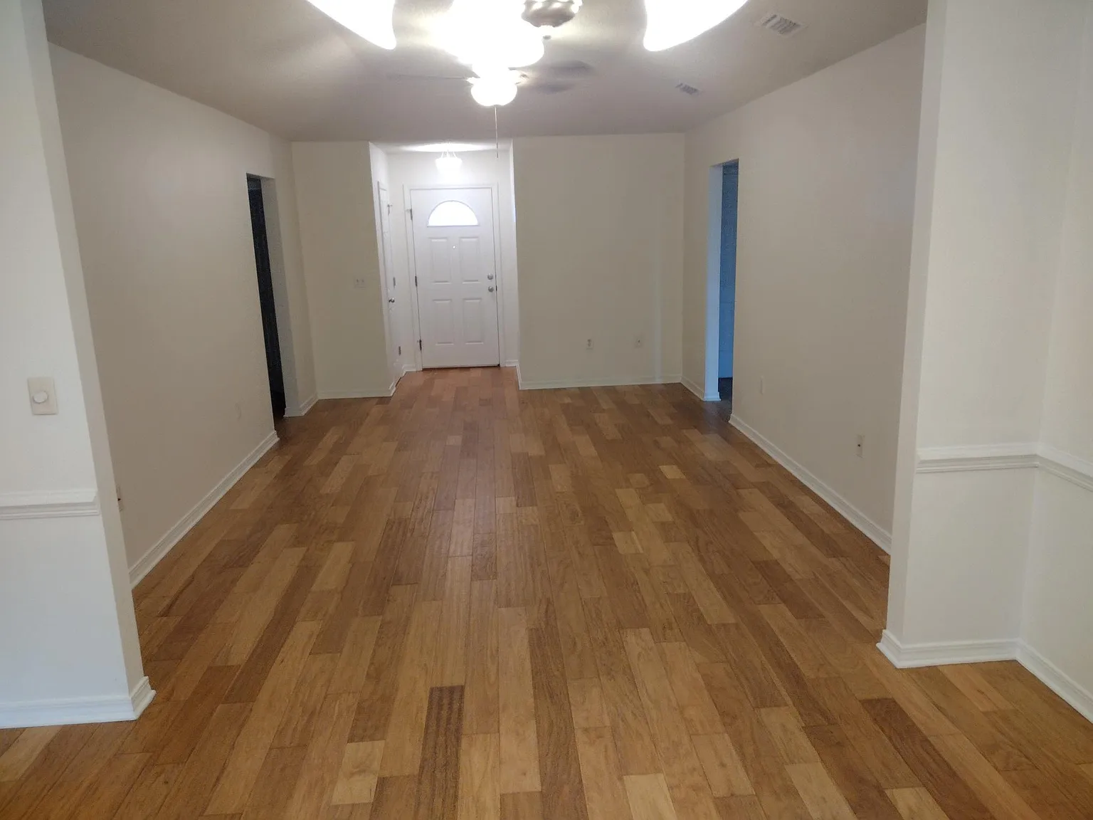3 bed, 1409 sqft, $1,800 — Photo 4