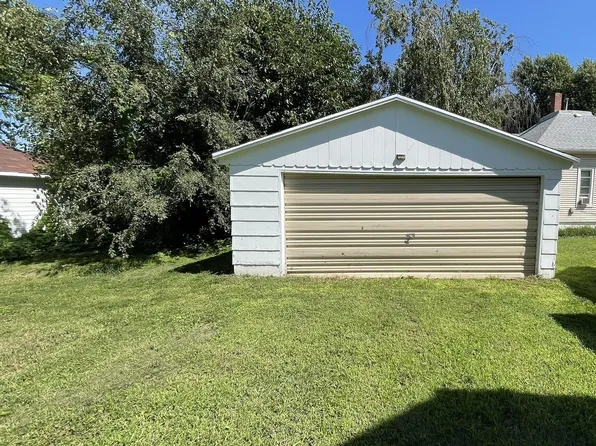 606 Mill St, Council Bluffs, IA 51503