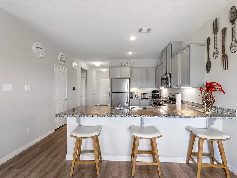 397 Road 5102 #L — Photo 9