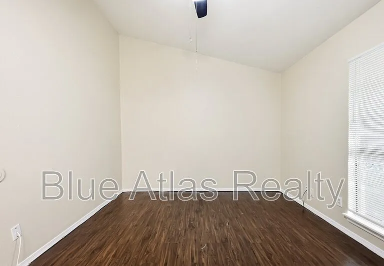 3048 Navarro Ln #1 — Photo 10