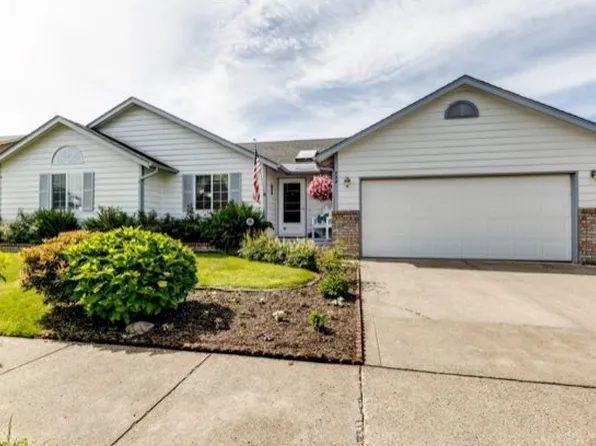 723 71st St, Springfield, OR 97478