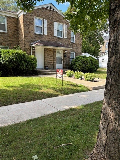 1st image of 1431 Benton St