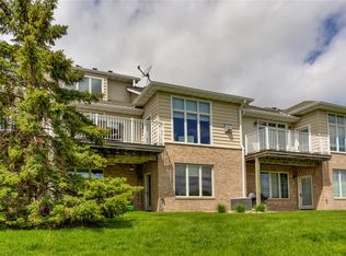 14134 Pinnacle Pointe Dr, Clive, IA 50325