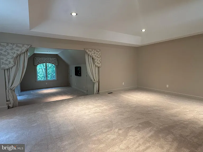 1714 Hickory Hill Rd — Photo 23