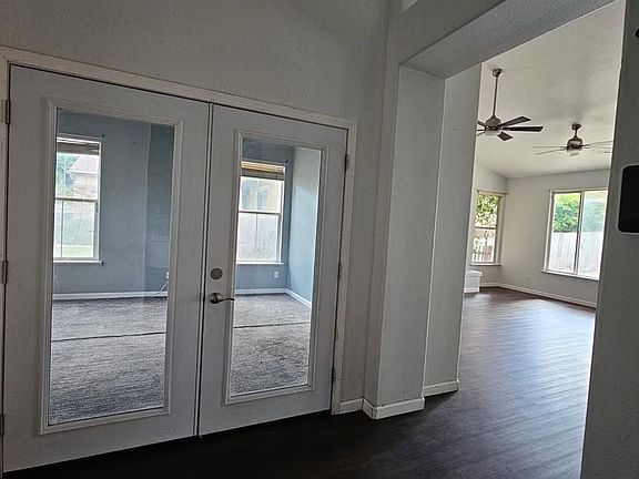 2nd image of 3026 Sage Ct