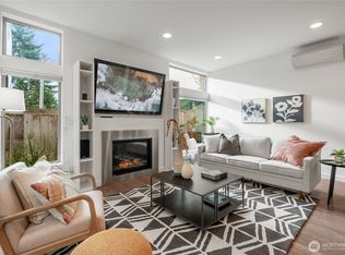 730 25th Ave S, Seattle, WA 98144