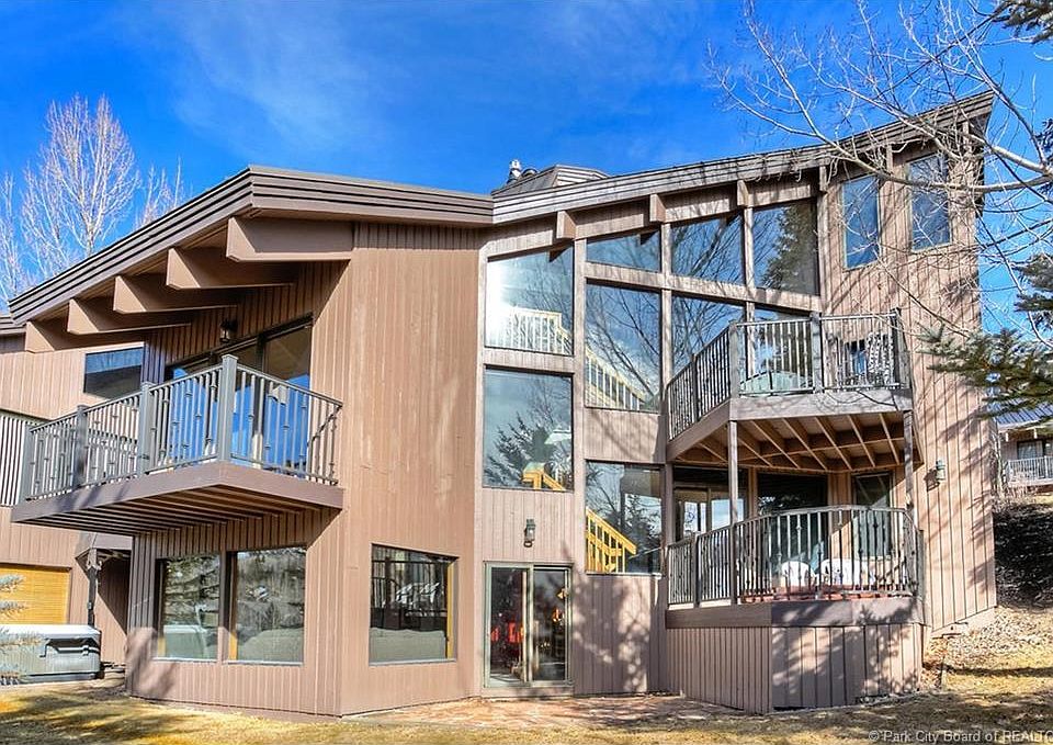 1st image of 1240 Pinnacle Dr #14