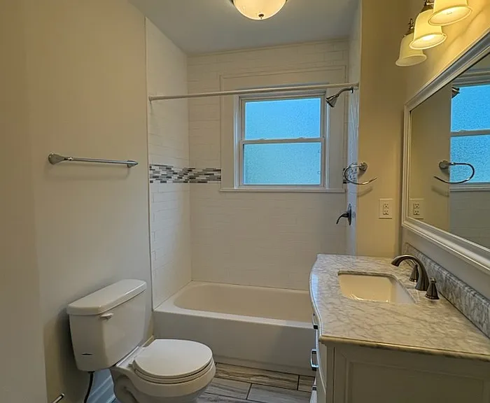 119 S 5th St — Photo 16