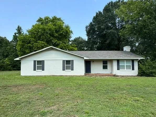 435 Road 598, Plantersville, MS 38862