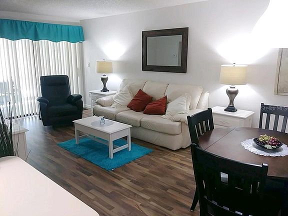 4th image of 3881 Atrium Dr #L-1