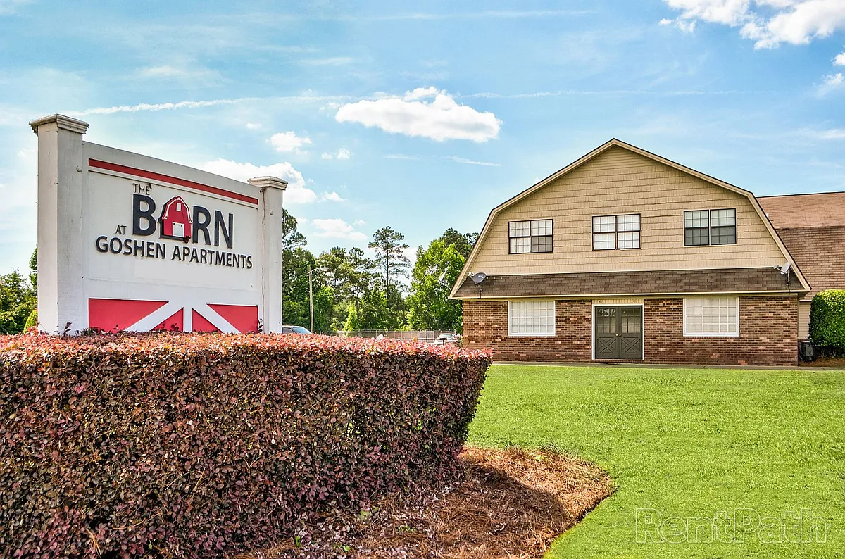Building Photo - 142 Goshen Rd