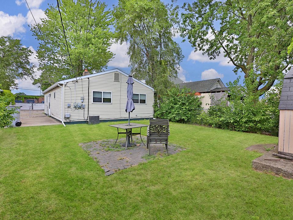 1000 E Mahan Ave, photo 16