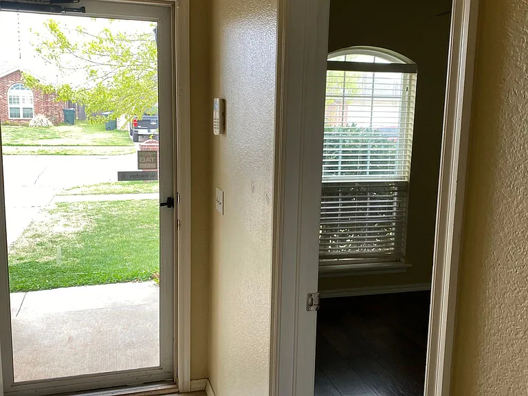 2604 Northern Hills Rd — Photo 29