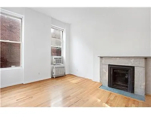 Rented by Douglas Elliman | media 14