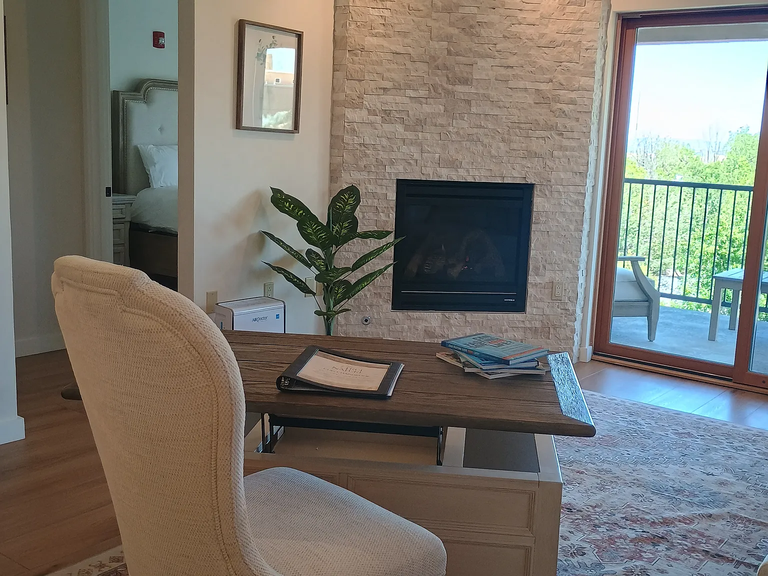 2 bed, 1088 sqft, $4,500 — Photo 4