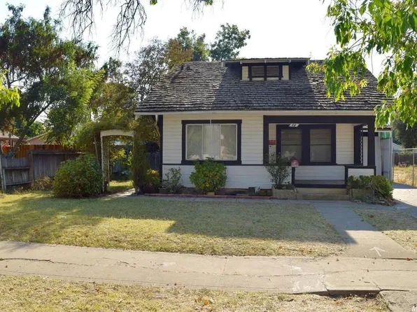 23 S 5th St, Patterson, CA 95363