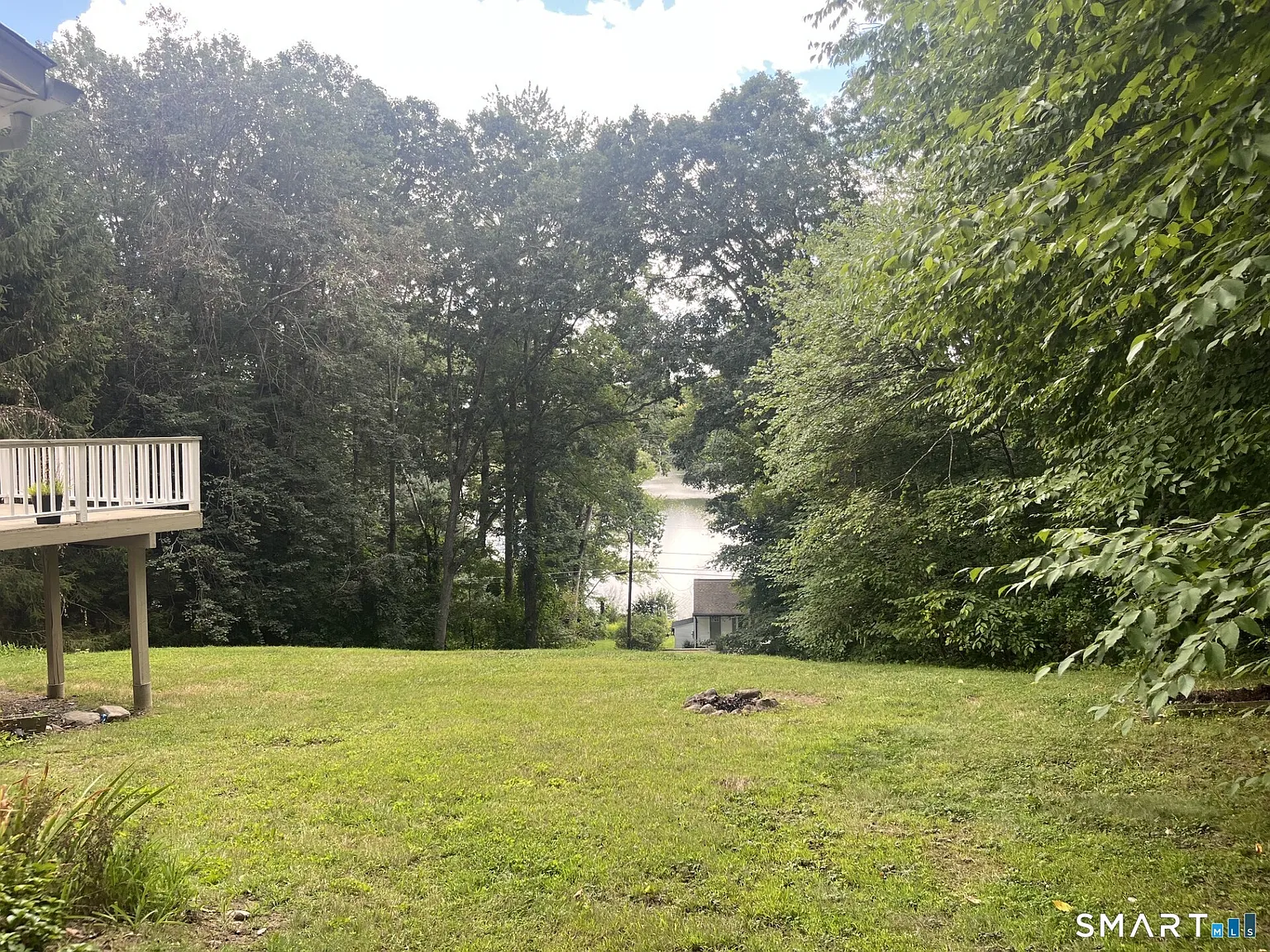 3 bed, 1.0 bath, 1382 sqft, $2,500 — Photo 3