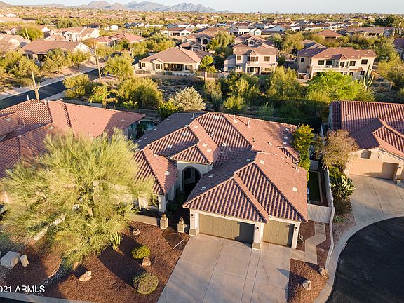 2nd image of 5409 E CALLE DE LAS ESTRELLAS --