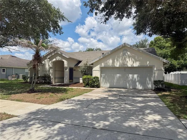 878 High Pointe Cir, Minneola, FL 34715
