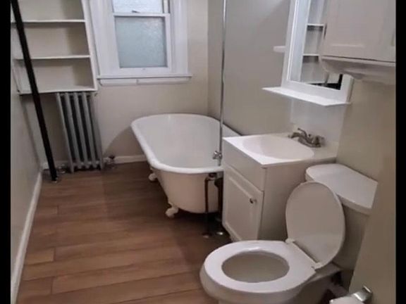 3rd image of 2517 University Ave NE #1
