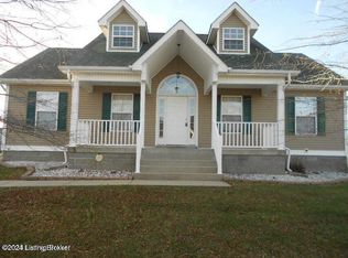110 Camellia Ave, Bardstown, KY 40004