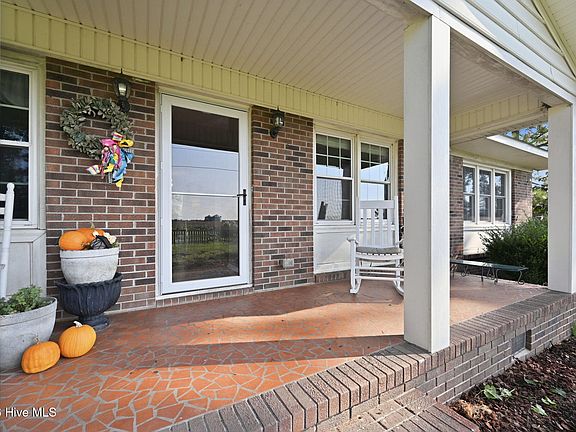 3rd image of 429 C R Edwards Road
