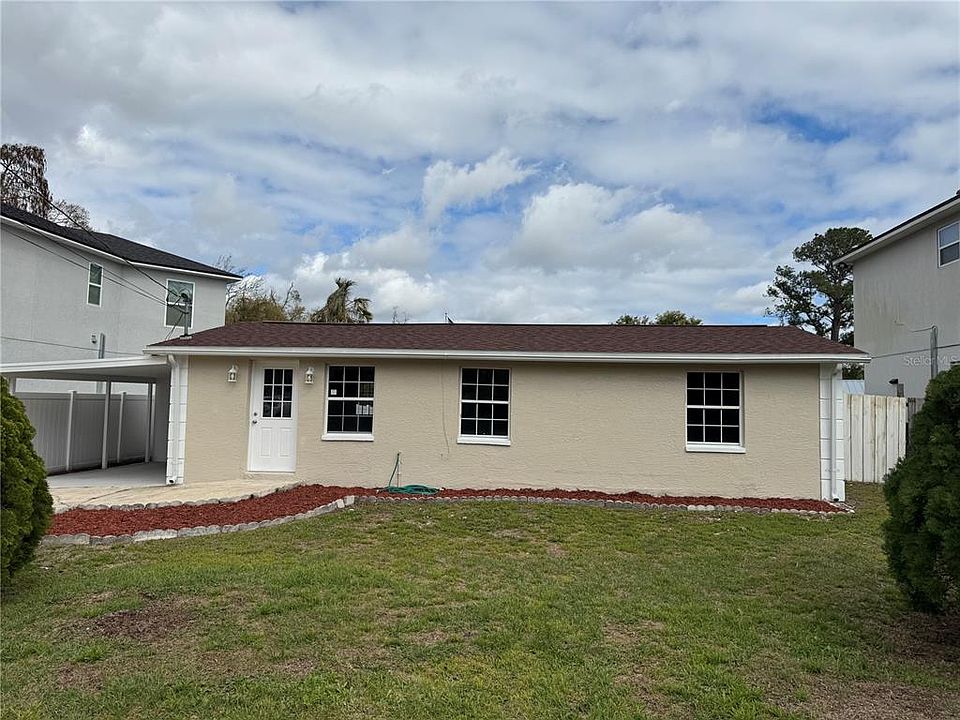 1st image of 7909 N PACKWOOD AVENUE