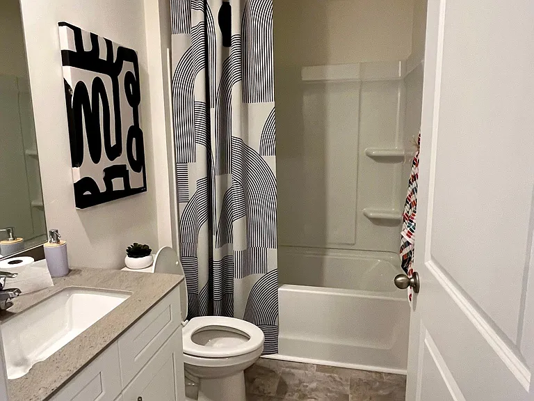 1001 Saylors Pl — Photo 11