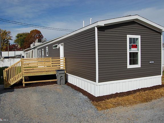 2nd image of 6640 Penn Ave #6640
