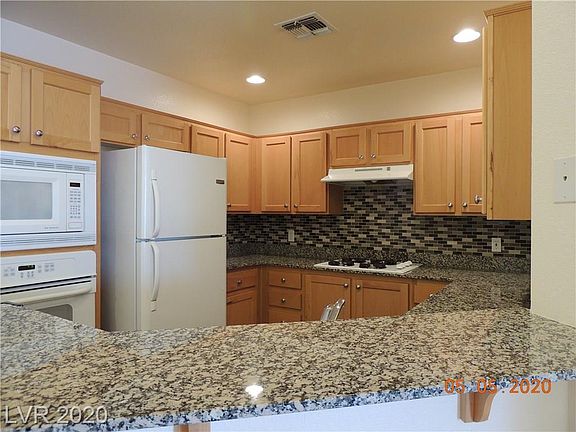 5th image of 39 E Agate Ave Unit 504