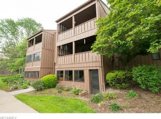 33803 Electric Blvd APT D5, Avon Lake, OH 44012
