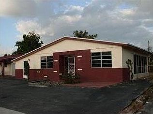 1st image of 210 NW 33rd Ave