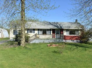 39 Dubois Rd, Champlain, NY 12919