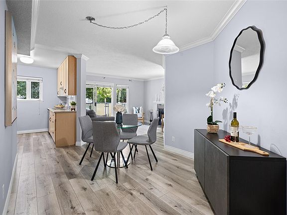 2nd image of 2520 Wark St #214