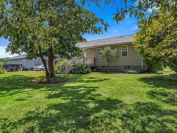 4th image of 1411 Richardson St