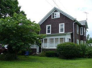 6 Church Ave, Hatfield, MA 01038