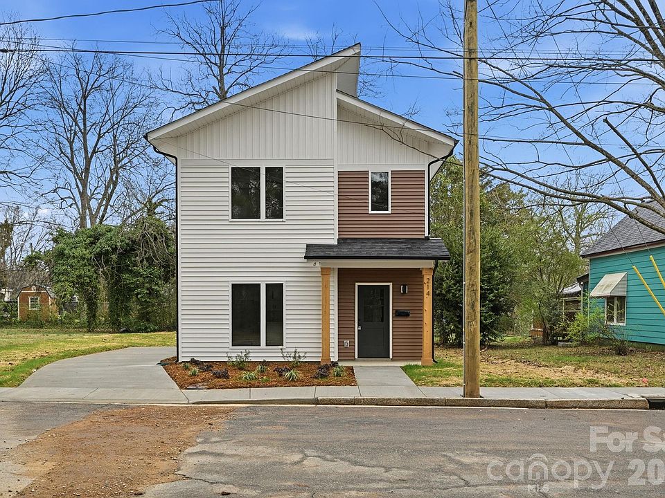 1st image of 214 Chestnut St
